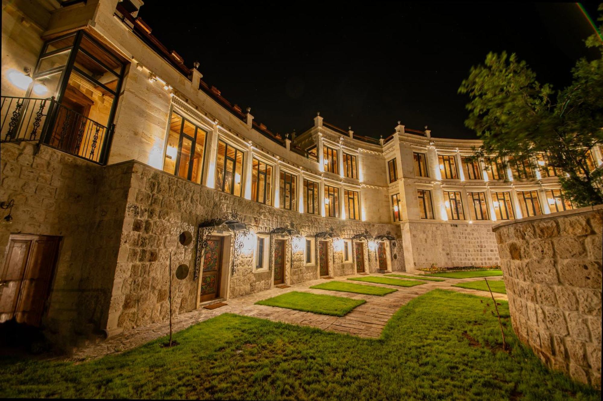 内夫谢希尔Sobek Stone House Cappadocia住宿加早餐旅馆 外观 照片