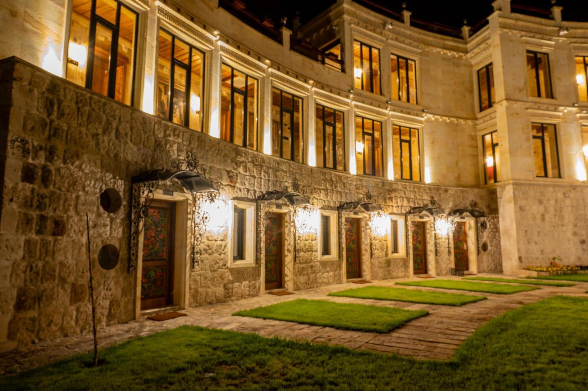 内夫谢希尔Sobek Stone House Cappadocia住宿加早餐旅馆 外观 照片
